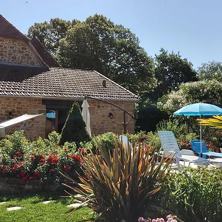 Le Poulailler De La Chayrie Villa Lacapelle-Marival Exterior photo